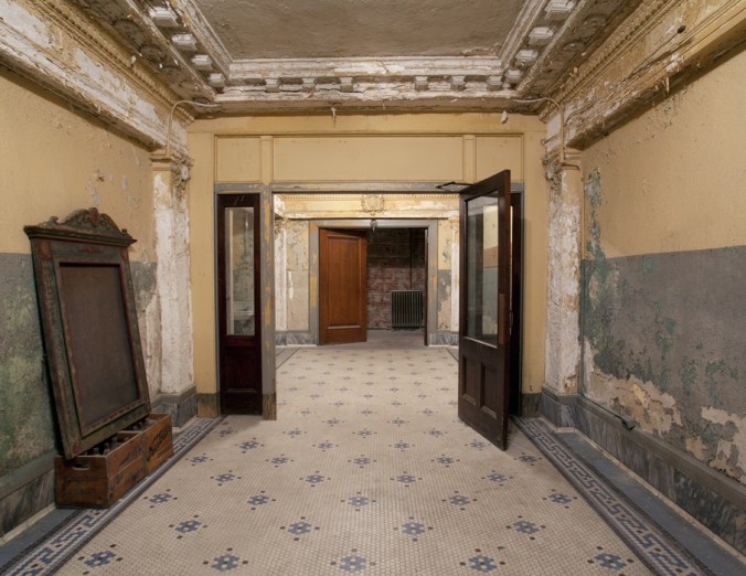 Orpheum_02_19_001 Entrance Hallway Orpheum Theater New Bedford, Ma