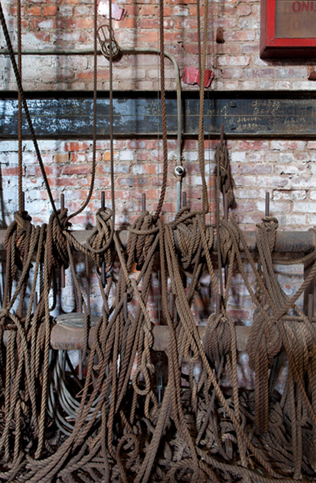 Ropes behind the stage at Proctor's Palace Roof Theatre