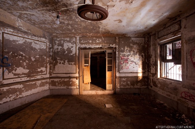 RKO_Hamilton_Theatre_09