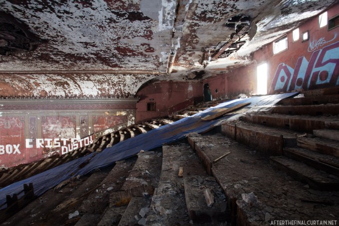 Majestic_Theatre_002