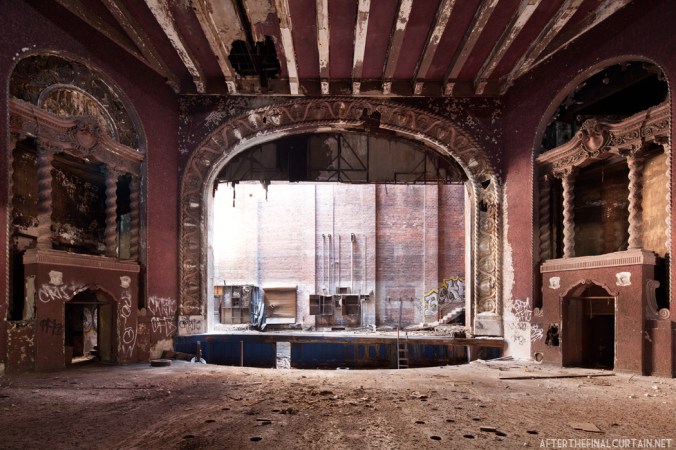 Majestic_Theatre_010