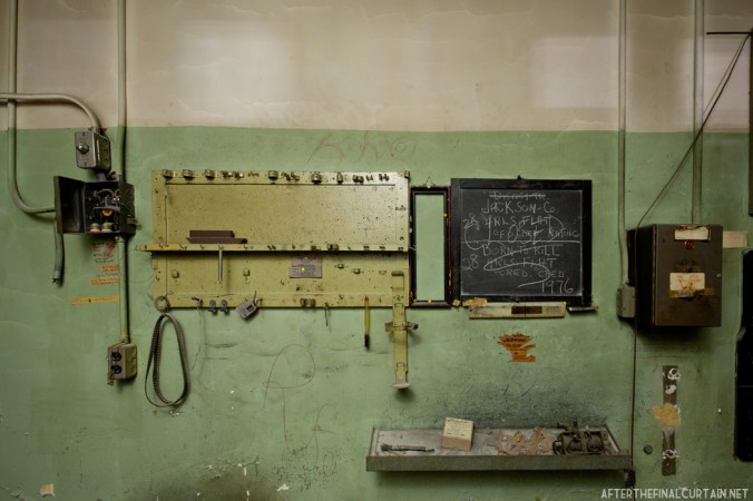 Proctors_Palace_Yonkers_10