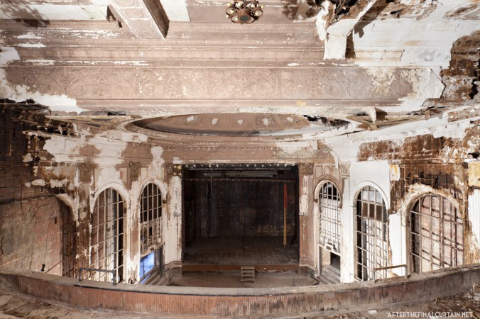 Grand Theatre Steubenville, OH