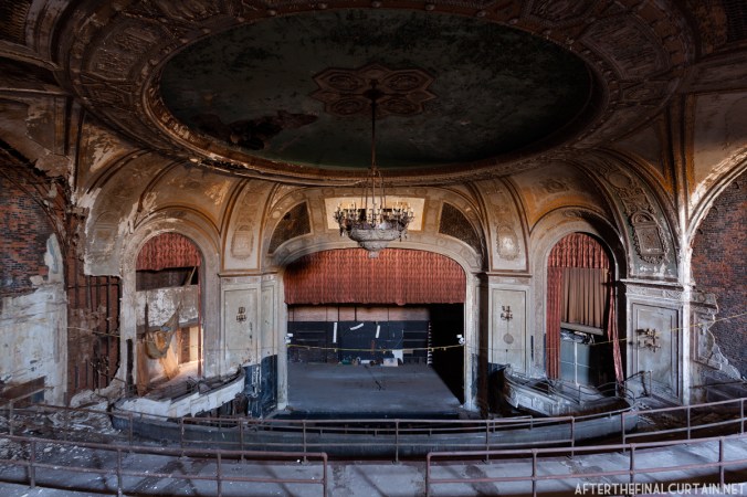 View of the auditorium from the center of the balcony.
