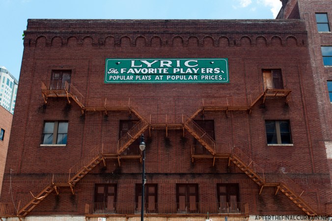 Bodybuilders posed on the fire escapes in the 1976 film Stay Hungry.