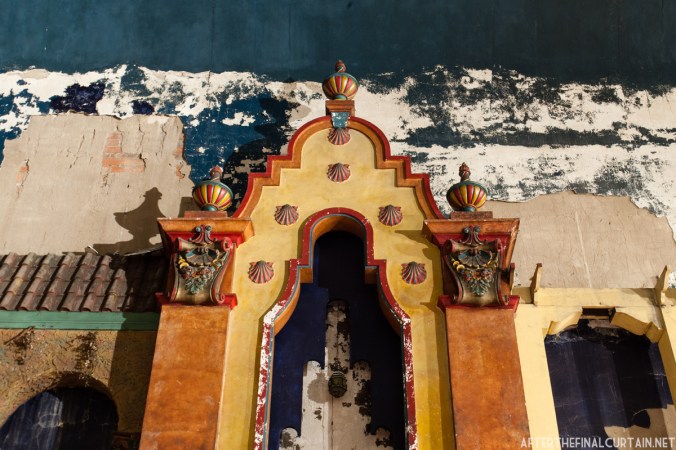 A close of up of some plasterwork in the auditorium.