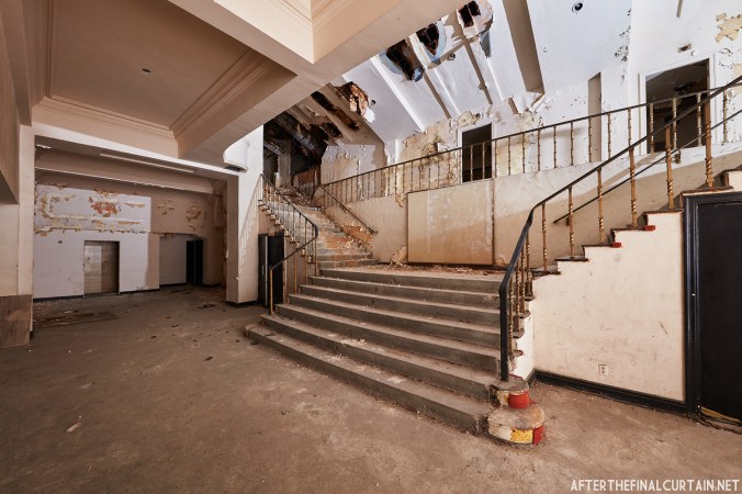 Looby of the California Theatre in San Diego,CA. 